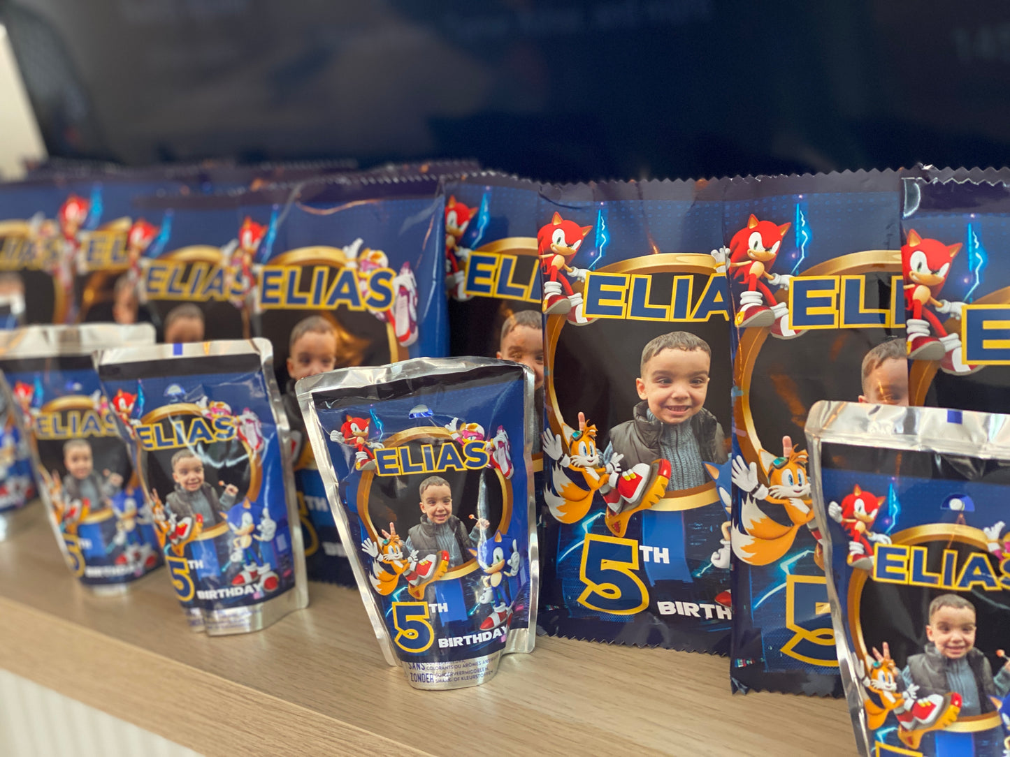 Customised Party Favours-Drinks and Crisps